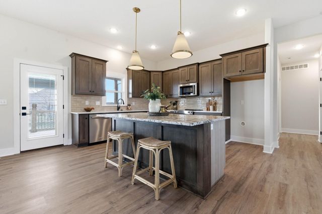 7905 E Turquoise Trl, Bel Aire, KS 67226