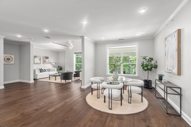 635 Old Post Road 2-303, Sharon, MA 02067