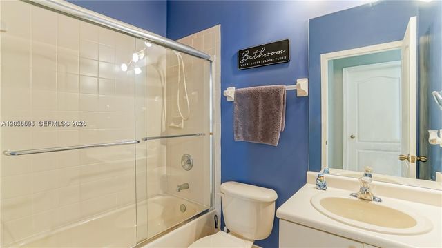 14960 SW 9th Ln 14960, Miami, FL 33194