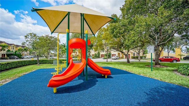 14960 SW 9th Ln 14960, Miami, FL 33194