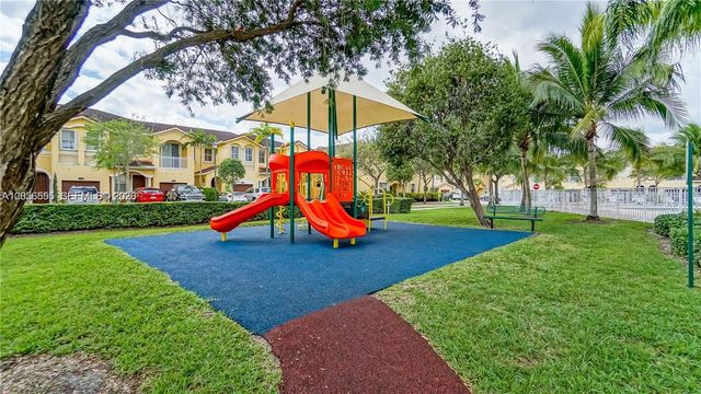 14960 SW 9th Ln 14960, Miami, FL 33194