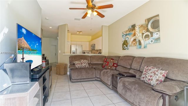 14960 SW 9th Ln 14960, Miami, FL 33194