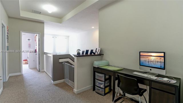 14960 SW 9th Ln 14960, Miami, FL 33194
