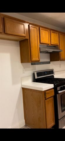 2888 Sebastan Ln, Stockton, CA 95212