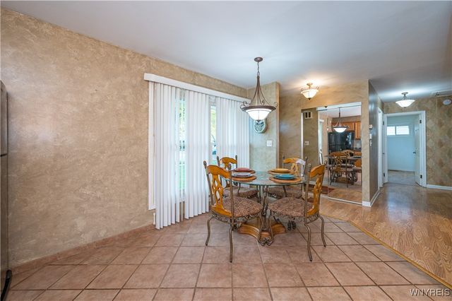 158 Overbrook Avenue, Tonawanda, NY 14150