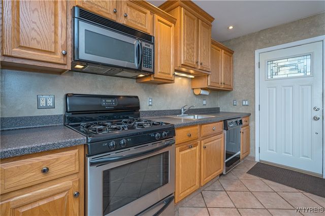 158 Overbrook Avenue, Tonawanda, NY 14150