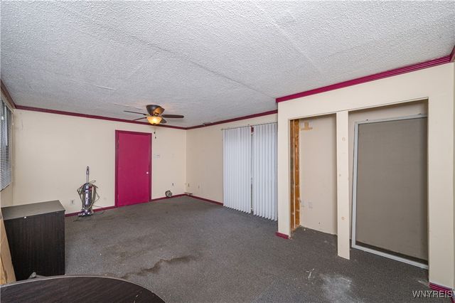 158 Overbrook Avenue, Tonawanda, NY 14150