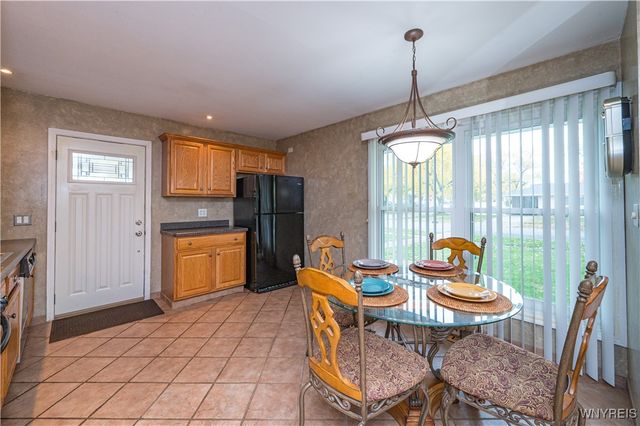 158 Overbrook Avenue, Tonawanda, NY 14150