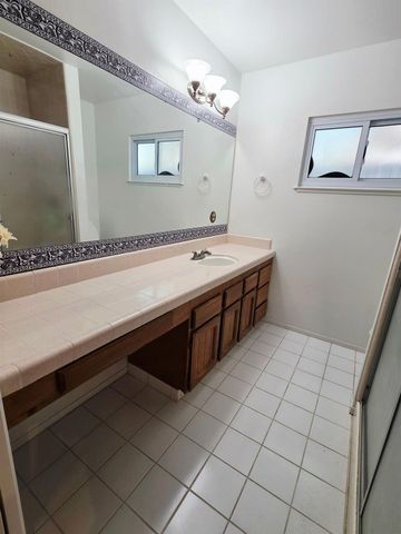 2214 Holt Avenue, Sanger, CA 93657