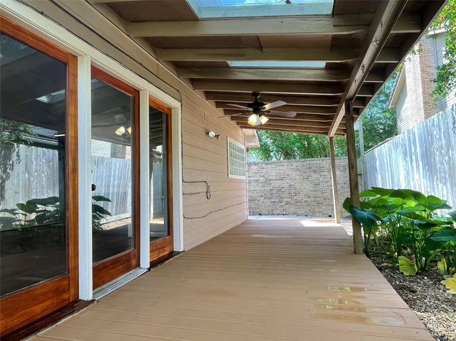 3602 Chapel Square Drive, Spring, TX 77388