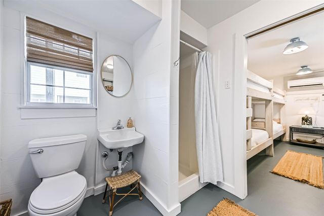 4230 Spanish Main, Jamaica Beach, TX 77554