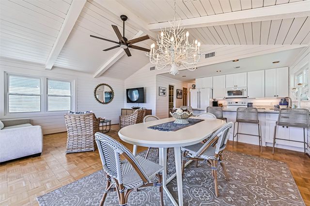 4230 Spanish Main, Jamaica Beach, TX 77554