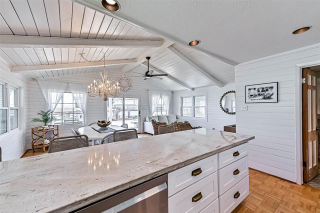 4230 Spanish Main, Jamaica Beach, TX 77554