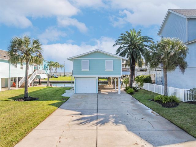 4230 Spanish Main, Jamaica Beach, TX 77554