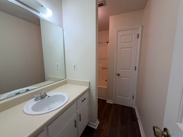 8147 Oldfield Road 2, Huntsville, AL 35802