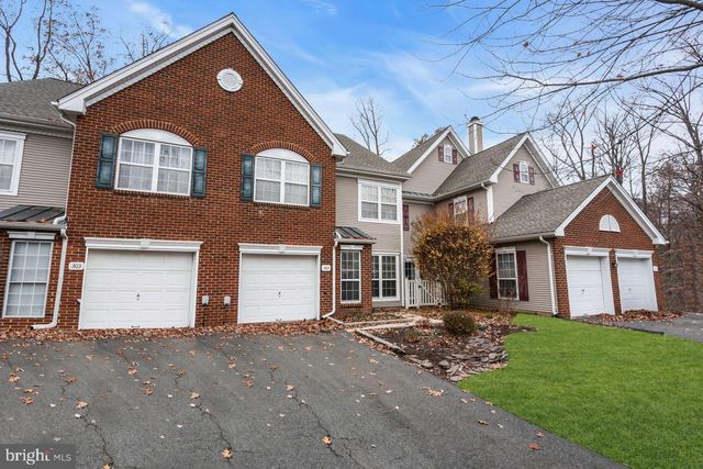 305 TUXFORD CT, Pennington, NJ 08534