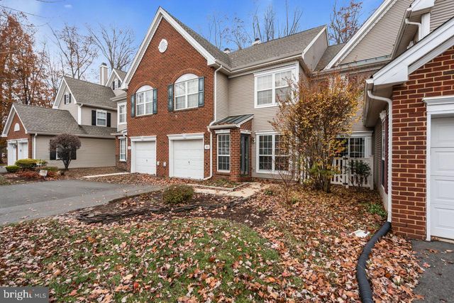 305 TUXFORD CT, Pennington, NJ 08534