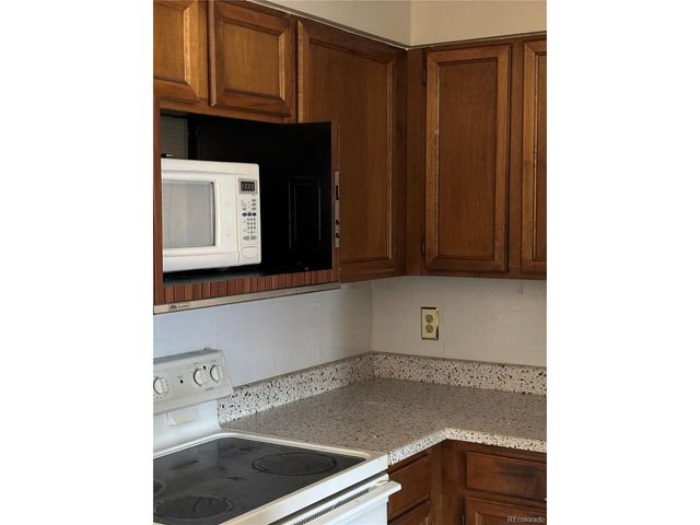 804 S Vance St C, Lakewood, CO 80226