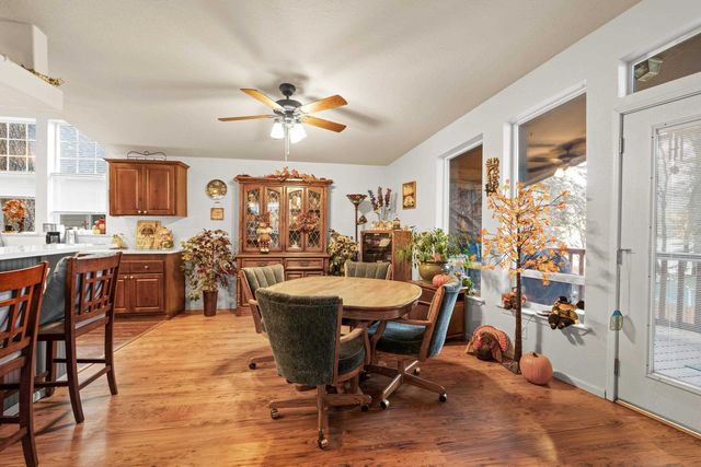 13907 N East Newman Lake Dr, Newman Lake, WA 99025