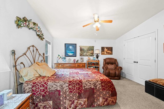 13907 N East Newman Lake Dr, Newman Lake, WA 99025