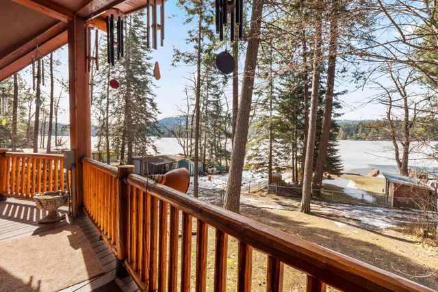 13907 N East Newman Lake Dr, Newman Lake, WA 99025