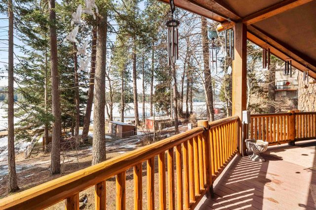 13907 N East Newman Lake Dr, Newman Lake, WA 99025