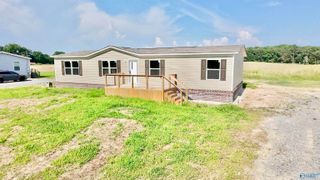829 County Road 25, Crossville, AL 35962