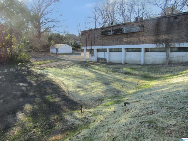 3060 ENSLEY AVENUE, Birmingham, AL 35208