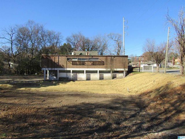 3060 ENSLEY AVENUE, Birmingham, AL 35208