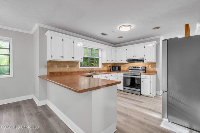 124 Cedar Drive, Columbus, MS 39705