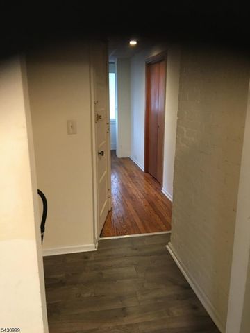 37 Broad St, Flemington Boro, NJ 08822
