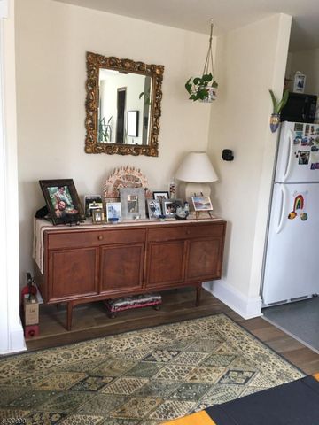 37 Broad St, Flemington Boro, NJ 08822