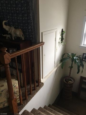 37 Broad St, Flemington Boro, NJ 08822
