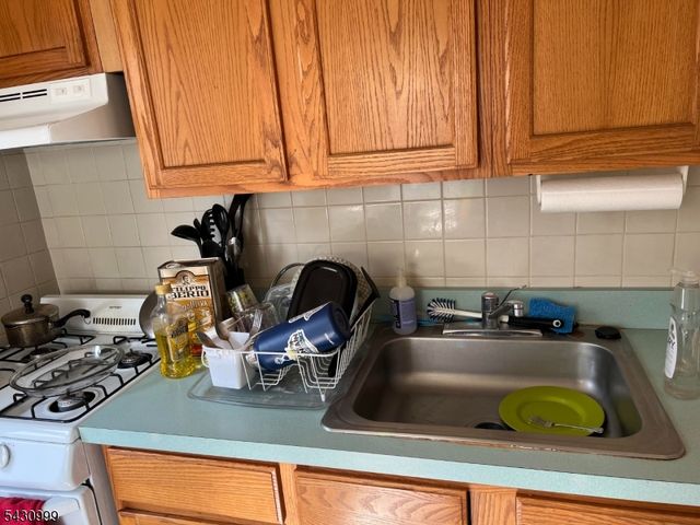 37 Broad St, Flemington Boro, NJ 08822