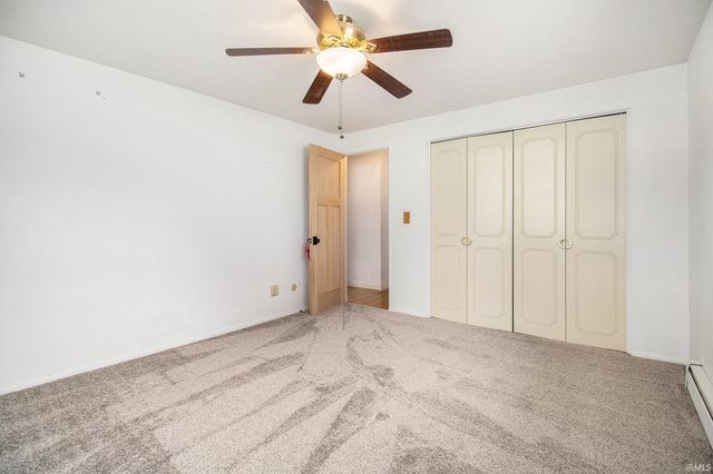 52882 Camellia Drive, South Bend, IN 46637