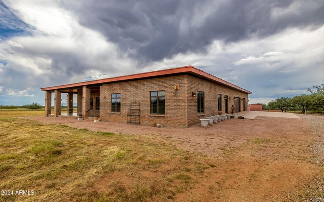 1044 N DRAGOON RANCH Road, Saint David, AZ 85630