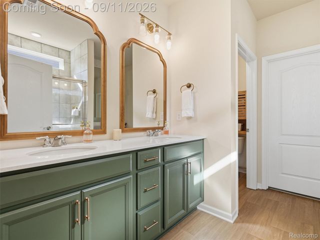 1060 Spring Trail Court, Brighton, MI 48116