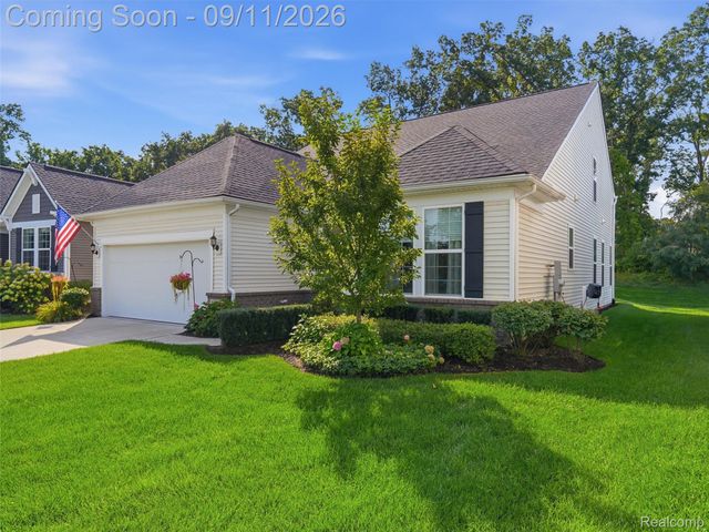 1060 Spring Trail Court, Brighton, MI 48116