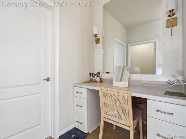 1060 Spring Trail Court, Brighton, MI 48116