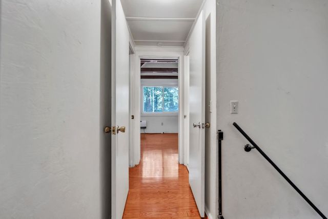 17017 Oregon Hill Rd, Challenge, CA 95925