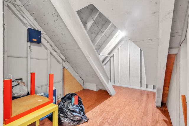 17017 Oregon Hill Rd, Challenge, CA 95925