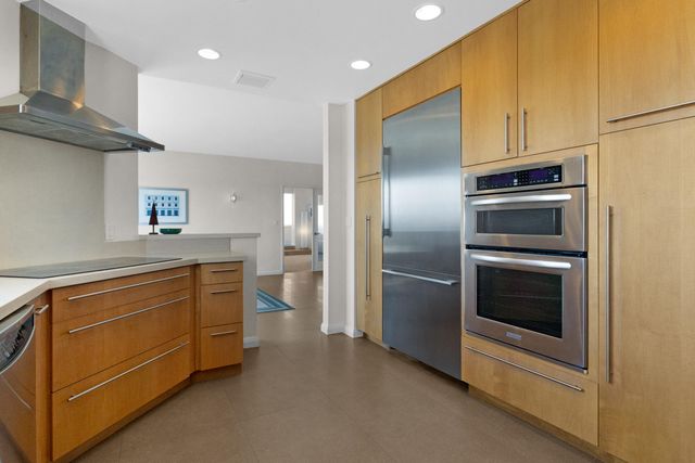 333 Sunset Drive 908, Fort Lauderdale, FL 33301