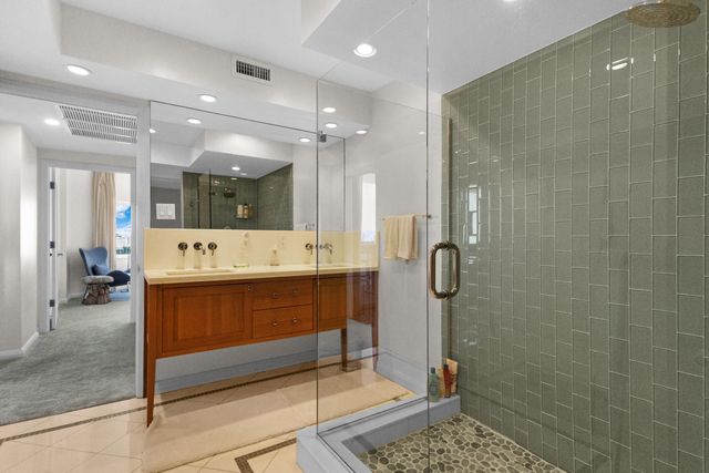 333 Sunset Drive 908, Fort Lauderdale, FL 33301