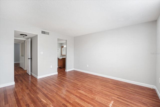 811 RUSSELL LANE 309, Brandon, FL 33510