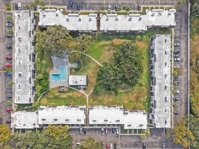 811 RUSSELL LANE 309, Brandon, FL 33510