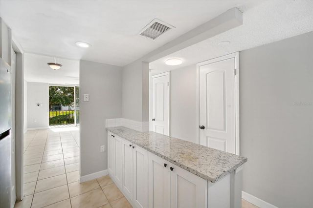 811 RUSSELL LANE 309, Brandon, FL 33510