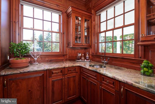 272 CARTER RD, Princeton, NJ 08540