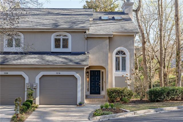 1210 Brookhaven Woods Court NE, Atlanta, GA 30319