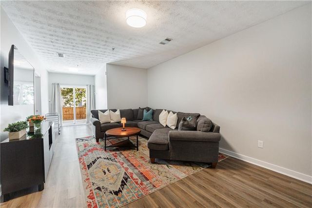 1210 Brookhaven Woods Court NE, Atlanta, GA 30319