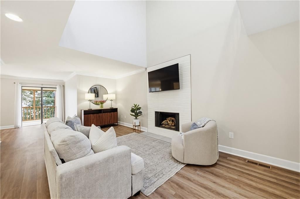 1210 Brookhaven Woods Court NE, Atlanta, GA 30319